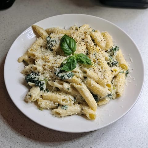 Cottage Cheese Spinach Pasta